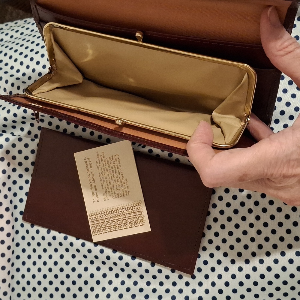 Vintage ROLFS Cowhide Wallet With Checkbook$$ - Picture 3 of 7